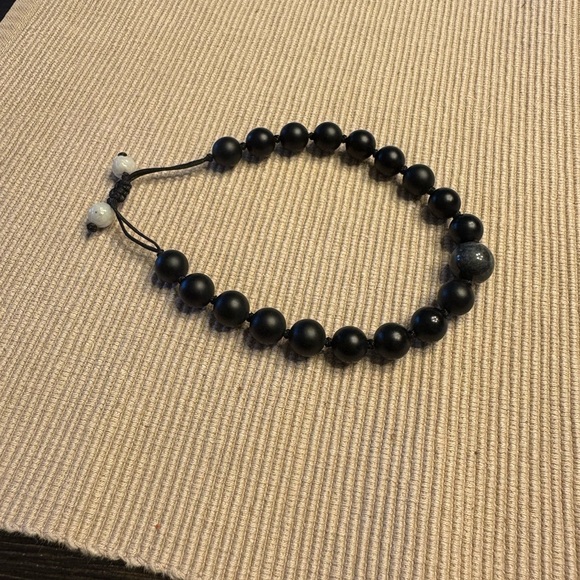 Men’s matted black Onyx bracelet - Picture 1 of 4
